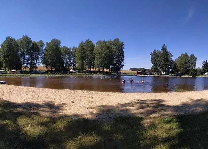 Autokemp Panistavka Zirovnice